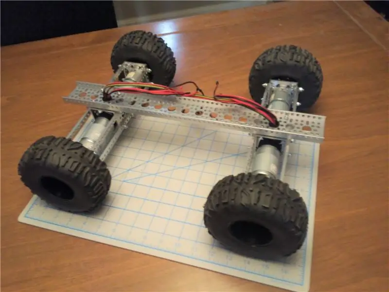 Minimal Four X 12 Volt Rover-Chassis mit GoBILDA