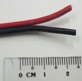 Ambil Kawat Panjang, Pisahkan Kabel Hitam dan Merah di Salah Satu Ujungnya Sekitar 2 Cm