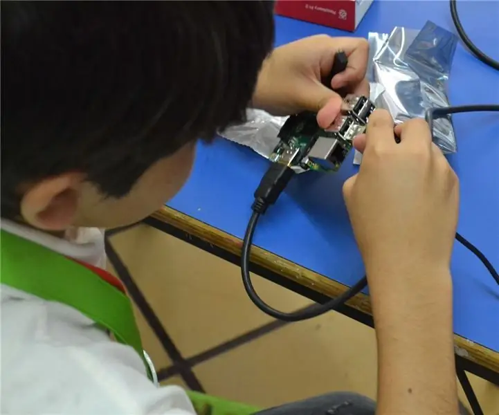 Centro De Cómputo Para Niños Con Raspberry Pi: 7 ნაბიჯი