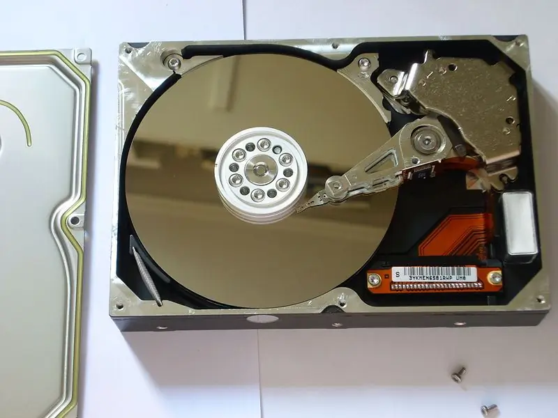 Mini-broyeur de disque dur