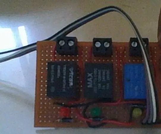 Relay Board vir Arduino vir minder as $ 8 .: 5 stappe