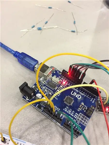 Vezeték nélküli Arduino fényhez illő LED-lámpa fotorezisztor használatával