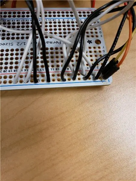 माइक्रोप्रोसेसर और इसे सभी को एक Arduino से जोड़ना