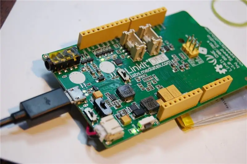 Verbinden Sie das Linkit ONE Board…