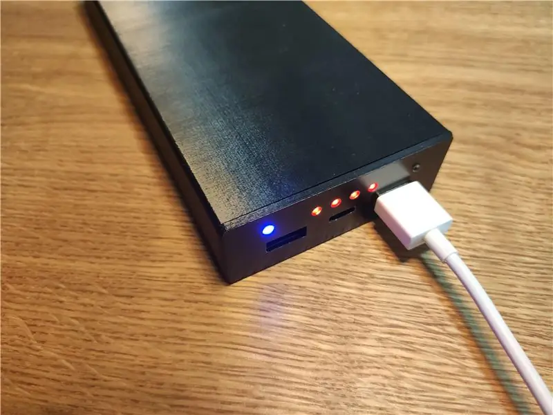 USB powerbank PD typu C