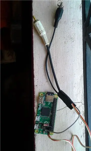 Connecteu els Jumpers al Raspberry Pi