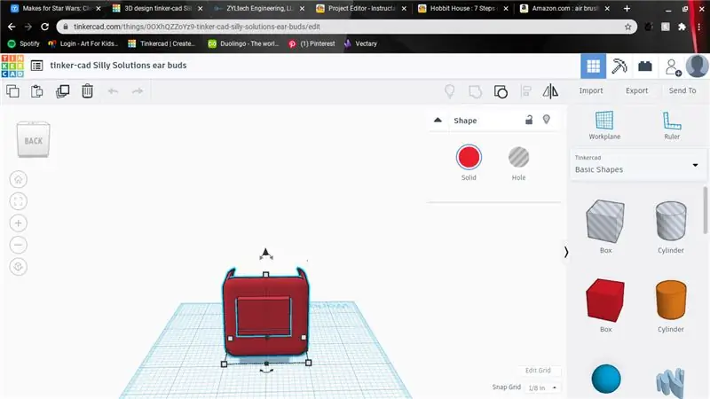 (Opsional) Menambahkan Lubang Keren