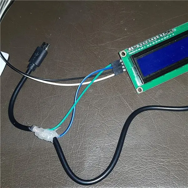 Kumuha ng Lakas sa Lcd Display Mula sa Power Bank