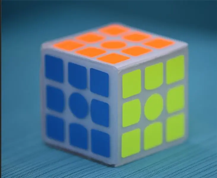 Lampă fără fir Rubik’s Cube fără fir care se schimbă în culori