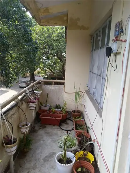 Kinokontrol na Feedback ng Soil Moisture na Nakakonekta sa Internet na Drip Irrigation System (ESP32 at Blynk)