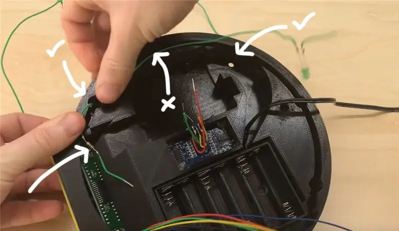 Zaļo gaismas diodes piestiprināšana