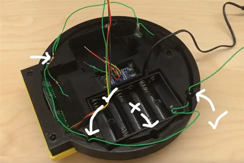 Zaļo gaismas diodes piestiprināšana