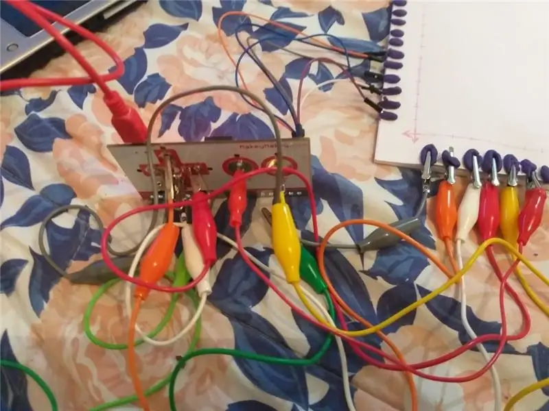 Conectar és Makey Makey