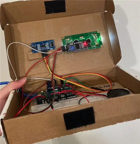 ขั้นตอนที่ 3: เชื่อมต่อสายกับ Arduino และวงจร