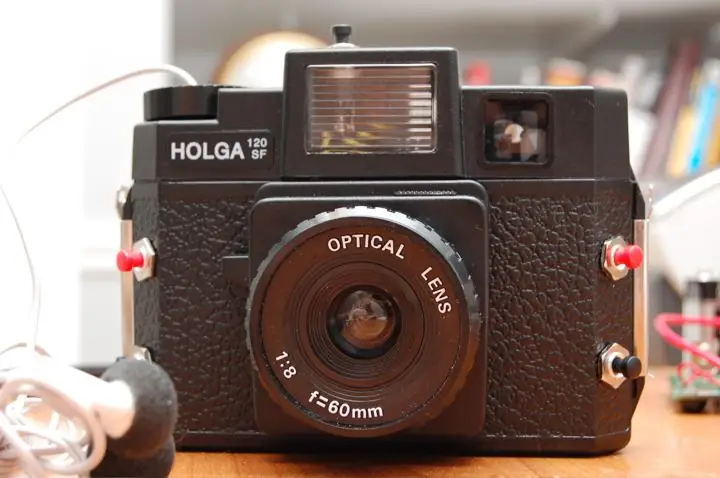 Holga Body