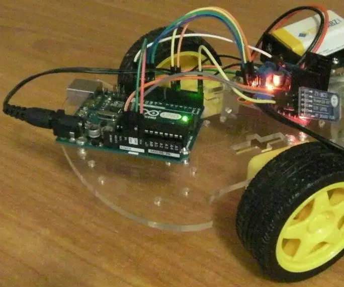 Arduino Bluetooth RC autó W/ elektronikus fékrendszer: 4 lépés (képekkel)