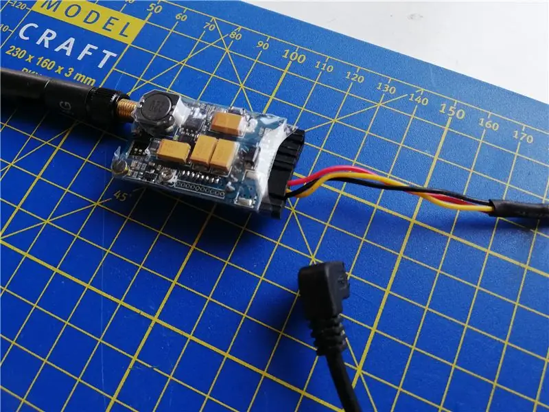 Ntxiv Video Transmitter (Tsis teb los tau)