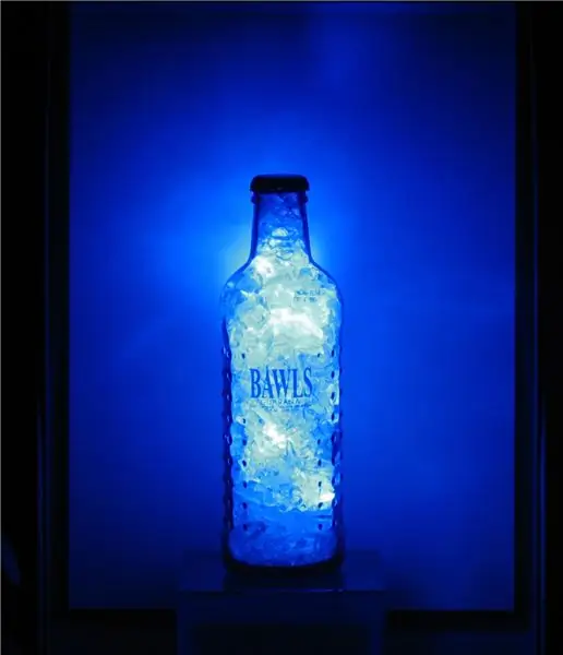 Luz LED de cristal azul Bawls: 7 etapas