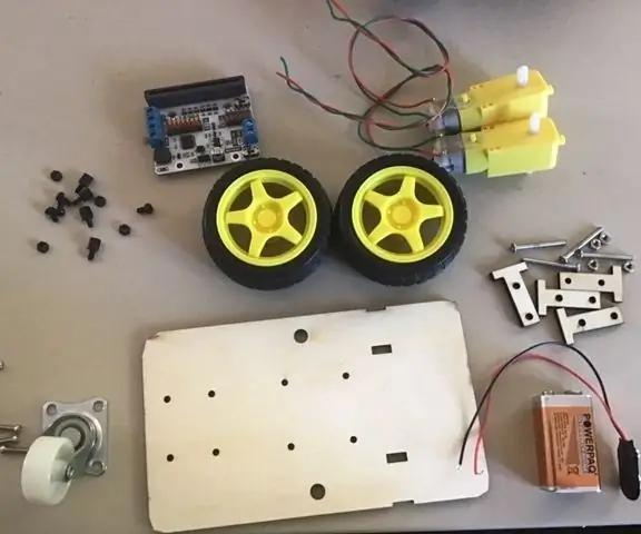 Micro: bit Smart Car: 8 pași