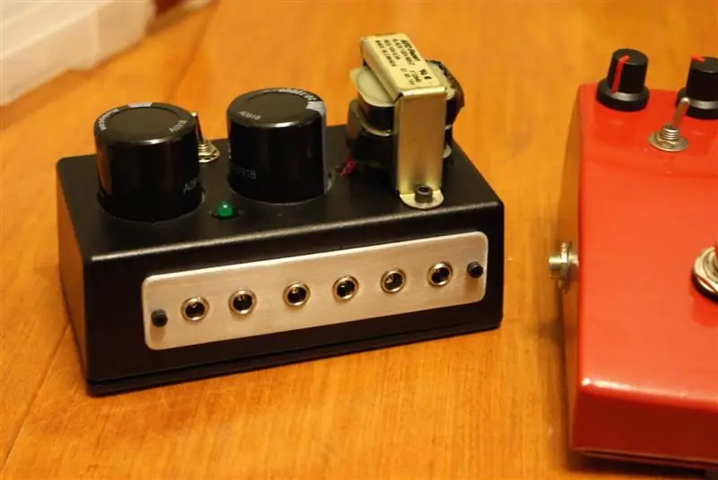 Bumuo ng isang Power Supply para sa Iyong Mga Guitar Pedal: 7 Hakbang (na may Mga Larawan)