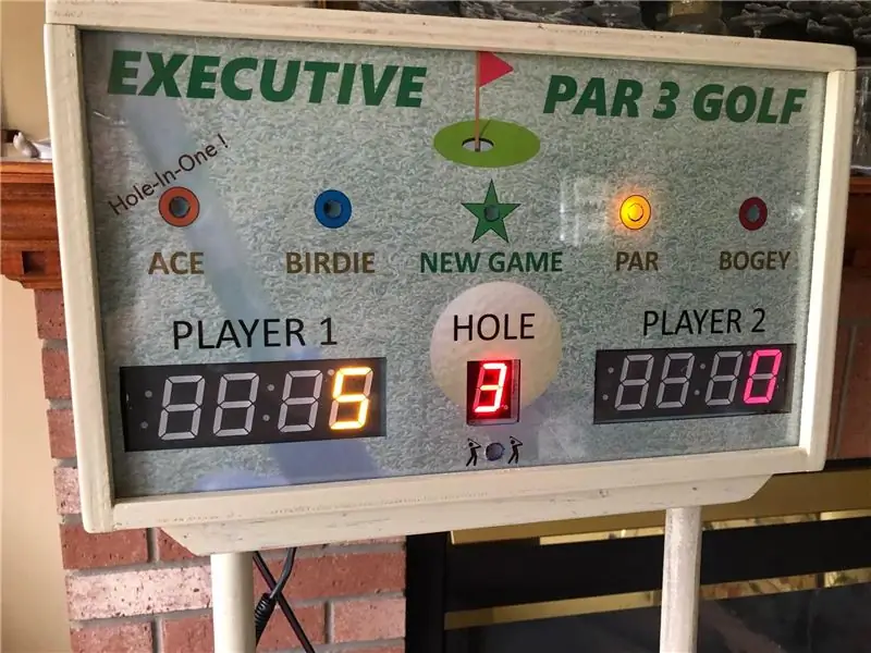 Executive Par 3 Golf Oyunu için Otomatik Puanlama