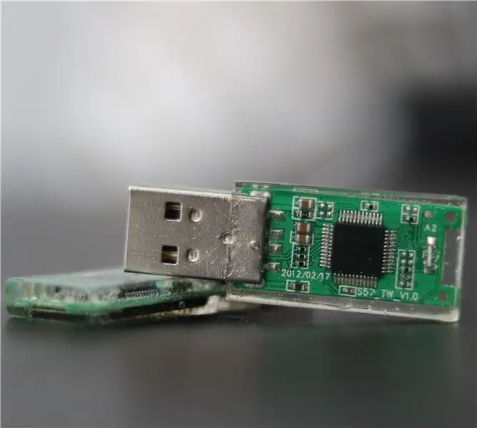 Смола USB-накопитель