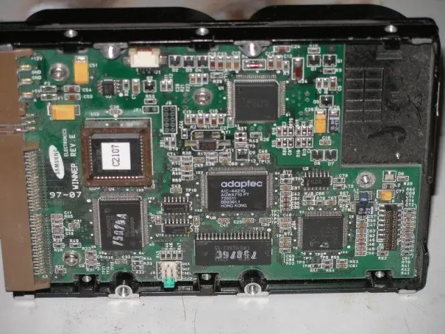 Remova o PCB de qualquer outro invólucro