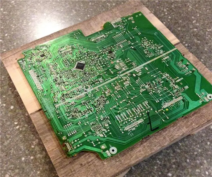 Lihtne PCB trivet: 5 sammu