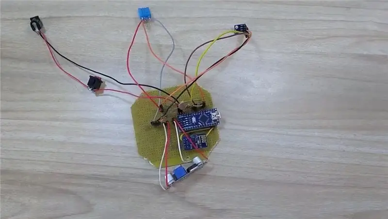 Pag-assemble ng Circuit sa Pangkalahatang Layon ng Circuit Board (GCB)