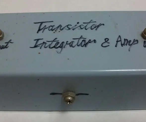 Integrador de transistores: 3 pasos