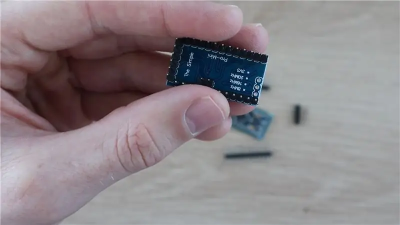 Merakit PCB