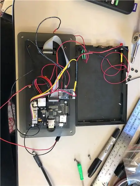 Câblage des composants (ignorez cette étape si vous n'utilisez pas l'alimentation par batterie)