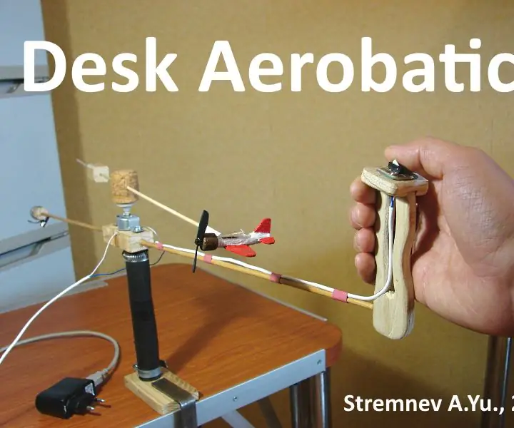 Desk Aerobatics: 23 Mga Hakbang