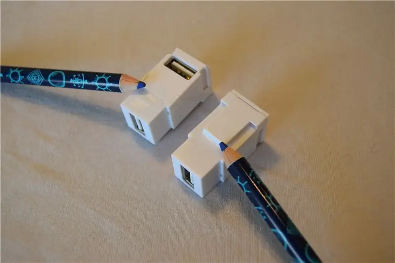 Pange USB -pordid kokku