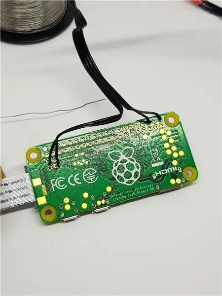 Mikro ekrano prijungimas prie „Raspberry-Pi Zero“