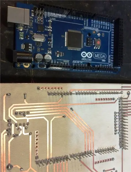 Namontujte Arduino