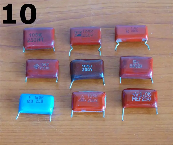 Capacitors Rov Qab