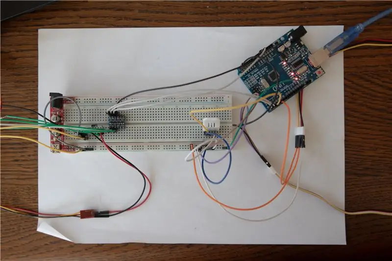 Circuit & Raspberry Pi montāža