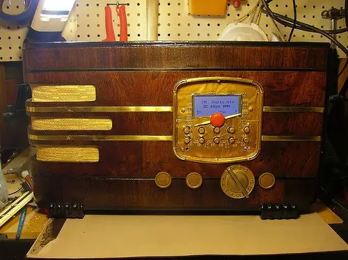 Vintage Wi-Fi Internet Radio: 10 βήματα (με εικόνες)