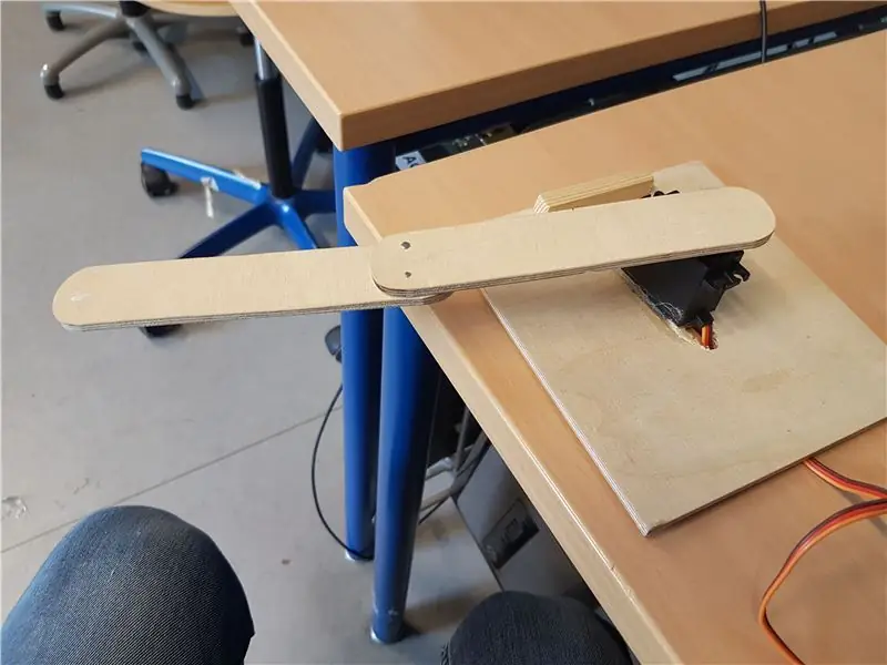 Krah i thjeshtë Robotik Arduino