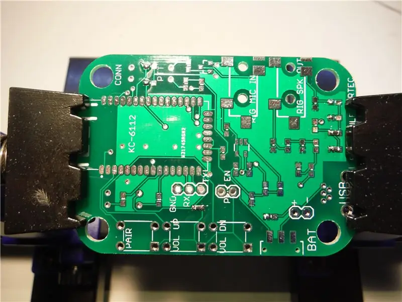 Duonos lentos versija ir PCB konstrukcija