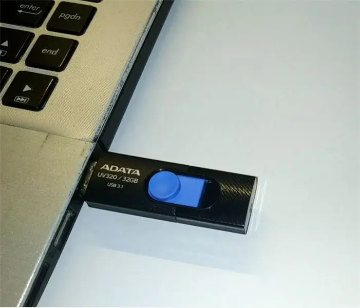 Formatirajte SD karticu ili USB fleš disk