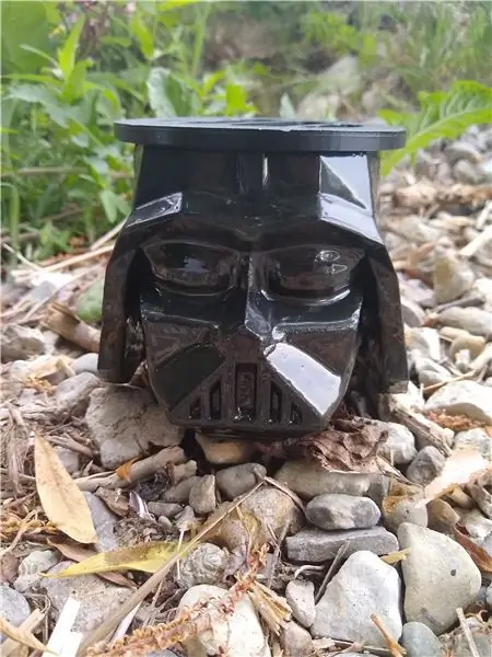 Էլեկտրոնիկայի ավելացում Darth Vader 3D տպված մասում