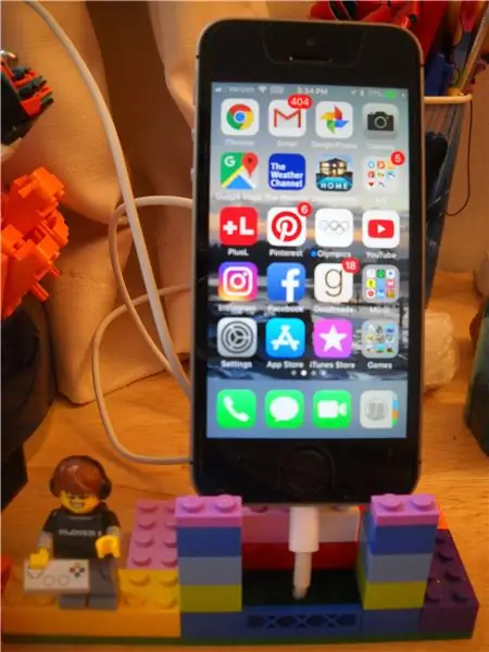 Подставка для iPhone Lego