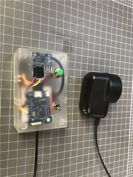 התראה על מכונת כביסה Arduino - הודעת דחיפה לטלפון עם Blynk