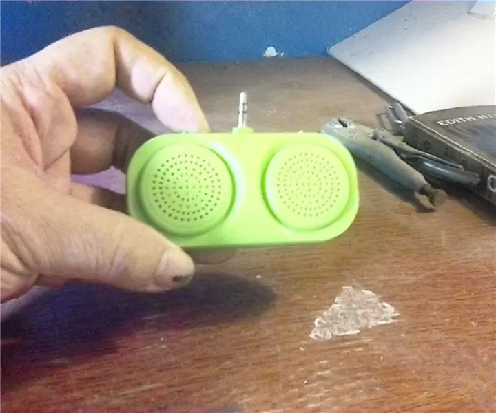 Paano Mapalakas ang Tunog Mula sa isang Walang Kapangyarihang Mini Speaker .: 3 Mga Hakbang