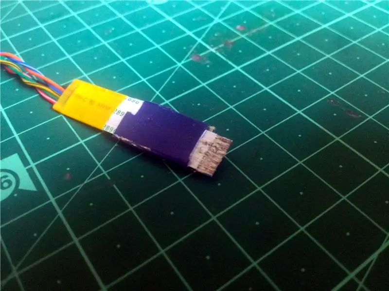 Ikonekta ang mga Wires sa Mga Natukoy na Solder Pad