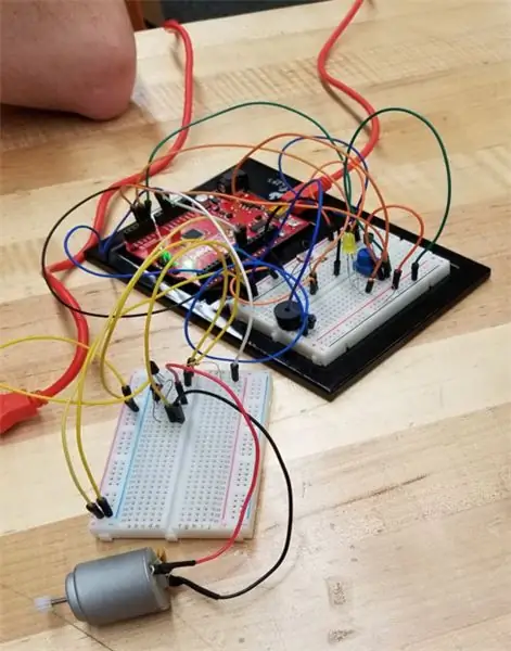 חוסך אנרגיה ביתי Arduino