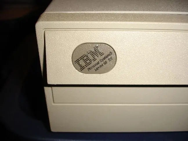 Оживите доисторического динозавра… IBM PS2 55SX!