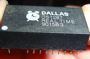 Voorbereiden om de Dallas DS 1287 te hacken